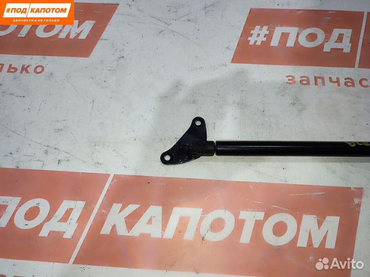 Амортизатор крышки багажника правый Volkswagen