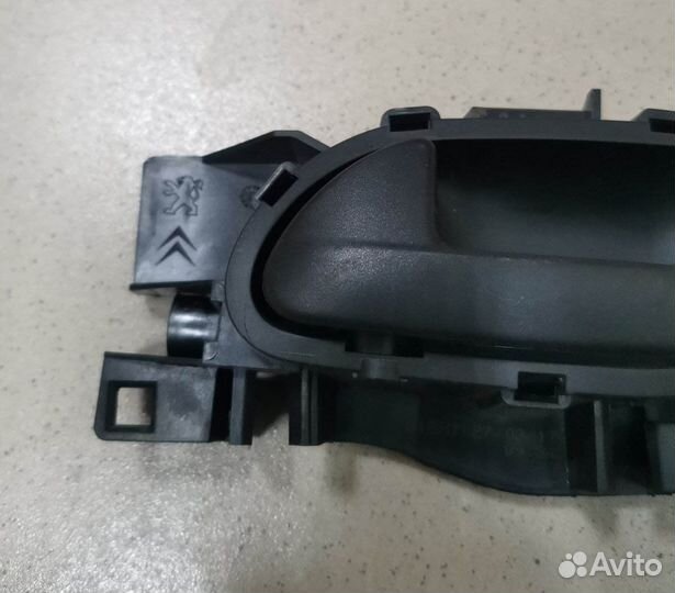 Ручка двери внутренняя левая Peugeot Expert III