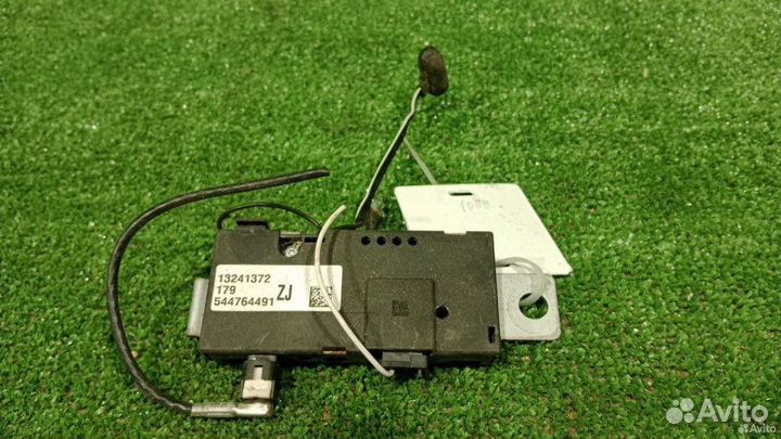 Усилитель антенны Opel Insignia