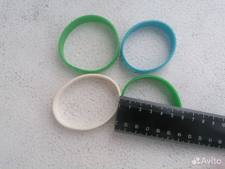 Силиконовый браслет