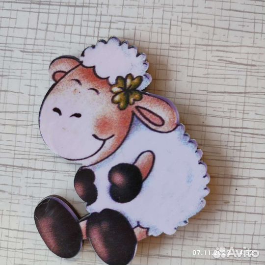 Магниты на холодильник