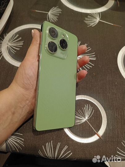 TECNO Spark 20 Pro, 12/256 ГБ