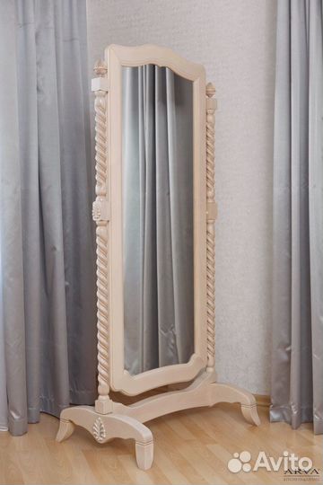 Зеркало на заказ, Зеркало