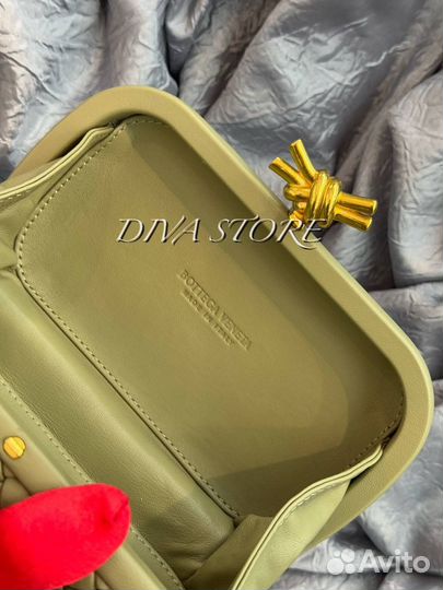 Клатч Bottega Veneta knot