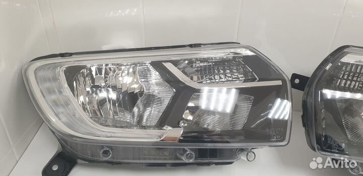 Фара правая renault logan 18
