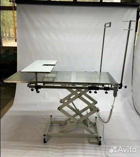 Стол ветеринарный офтальмологический новый