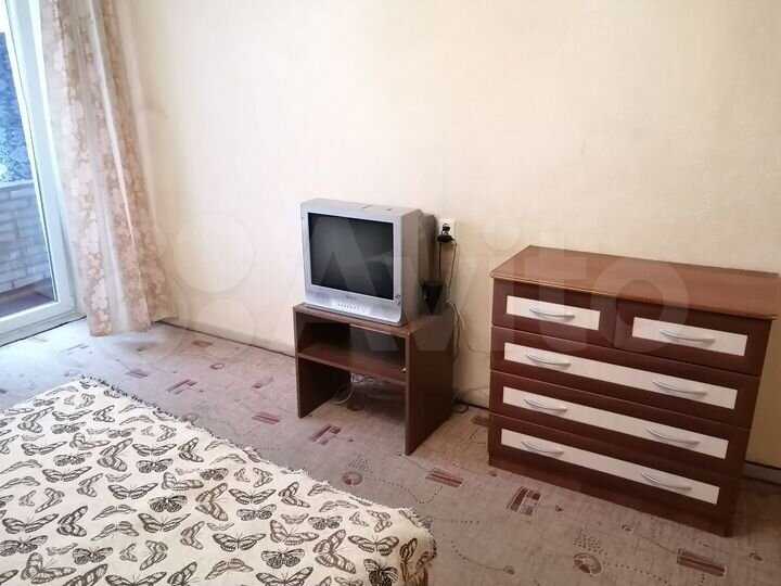 2-к. квартира, 55 м², 9/9 эт.