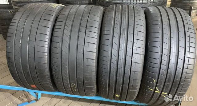Pirelli P Zero PZ4 245/35 R19
