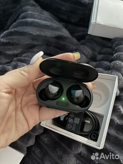 Беспроводные наушники