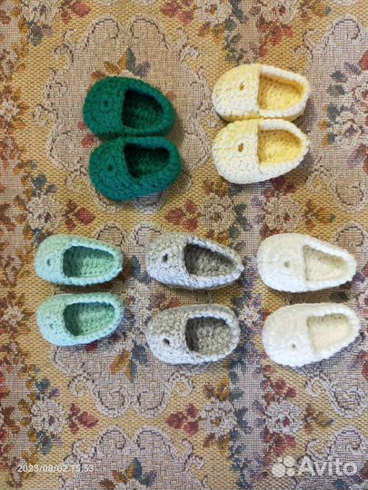 Вязаные тапочки-лоферы для кукол