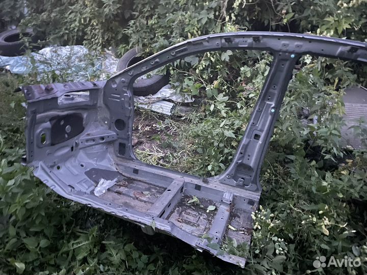 Боковина кия рио 3