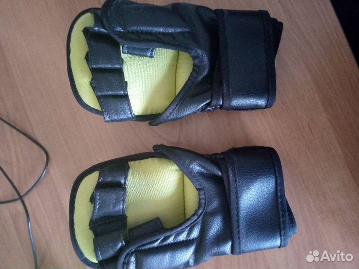 Перчатки мма