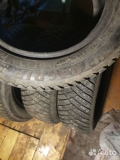 Goodyear UltraGrip 185/65 R15