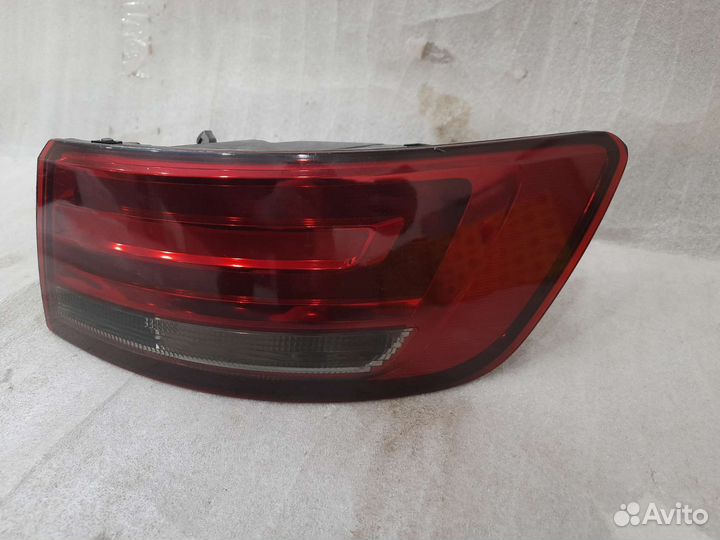 Audi A4 B9 фонарь задний правый наружный галоген