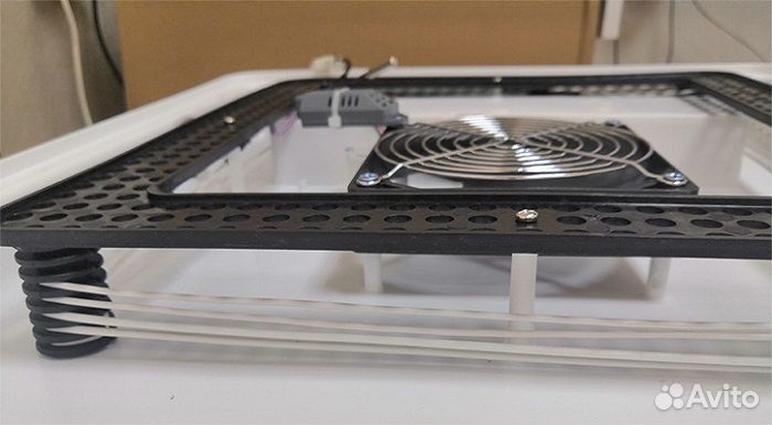 Инкубатор автоматический для яиц 192 цифровой