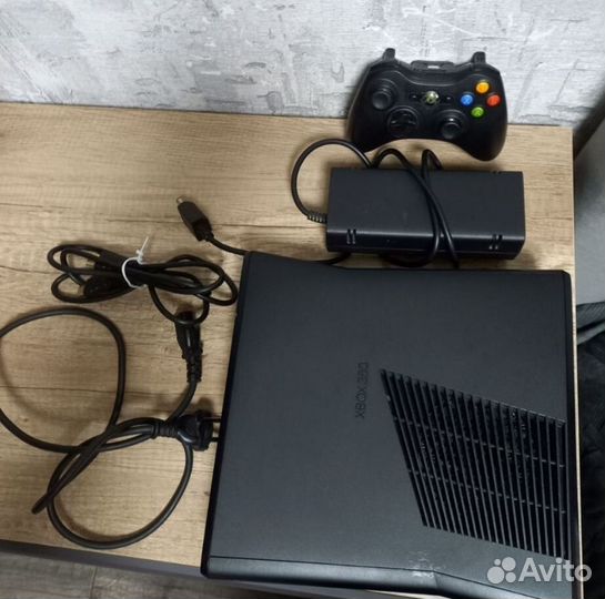 Xbox 360 slim прошитый