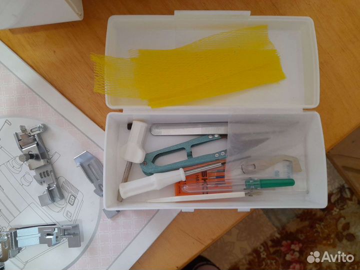 Коверлок merrylock