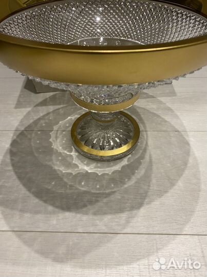 Фруктовница на ножке