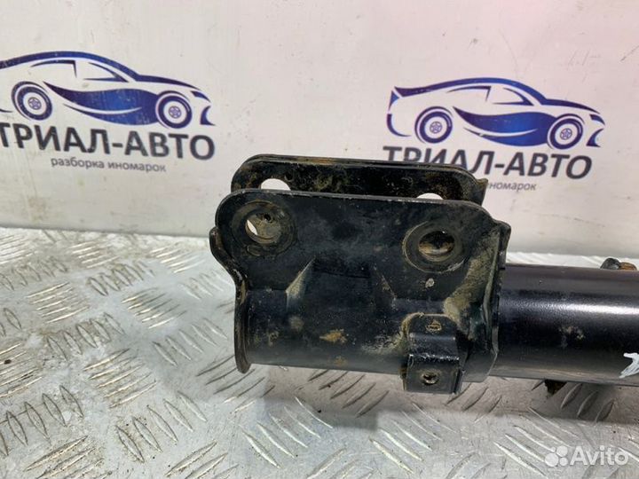 Амортизатор задний левый Hyundai Tucson 1