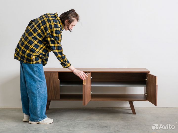 Тумба под телевизор «Гудди Орех»