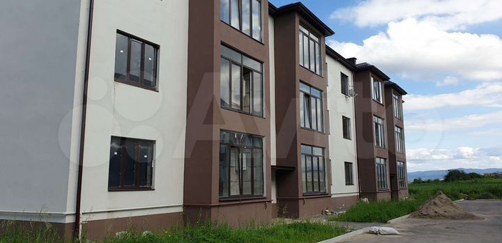 1-к. квартира, 49 м², 1/3 эт.