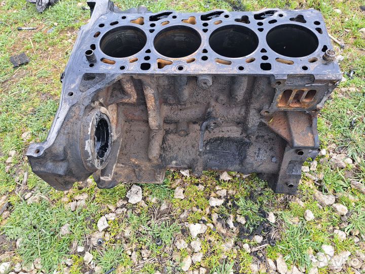 Блок цилиндров Ford Transit