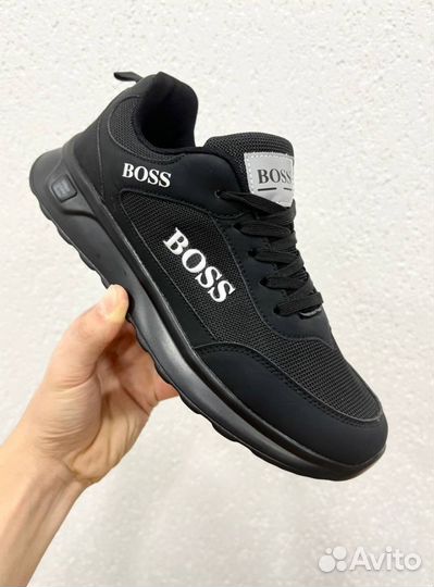 Кроссовки Boss долговечные