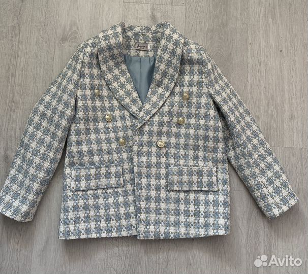Пиджак для девочки 146