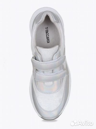 Кроссовки для девочки