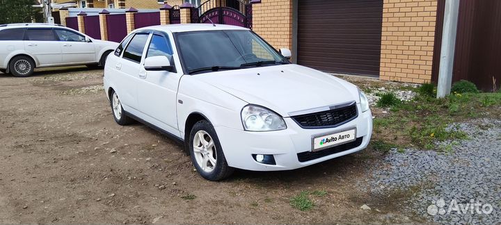 LADA Priora 1.6 МТ, 2013, 175 000 км