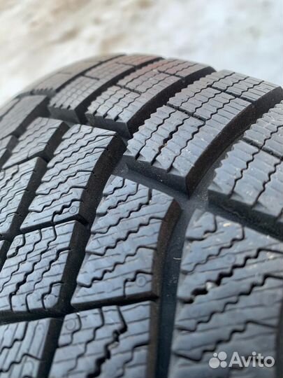 Pirelli Ice Zero FR 225/65 R17 106T