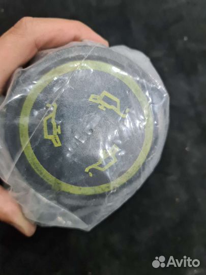 Крышка маслозаливной горловины Ford Transit