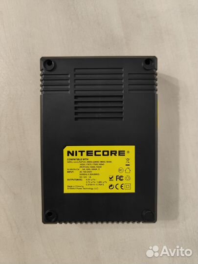 Зарядное устройство NiteCore D4 Digicharger