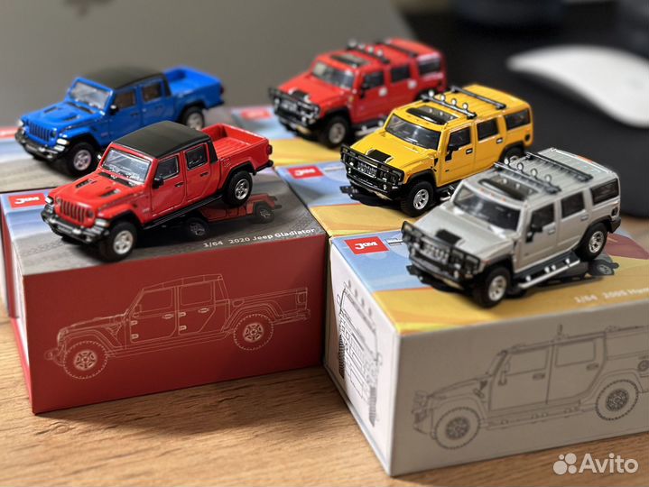 1:64 Модели Hummer H2 и Jeep Gladiator Rubicon