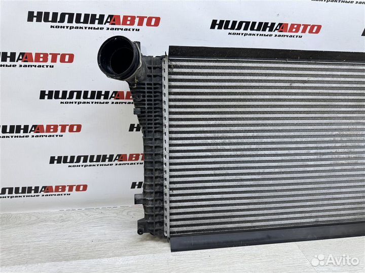 Интеркулер Volkswagen Passat B6 седан 3C2 2.0 BMR