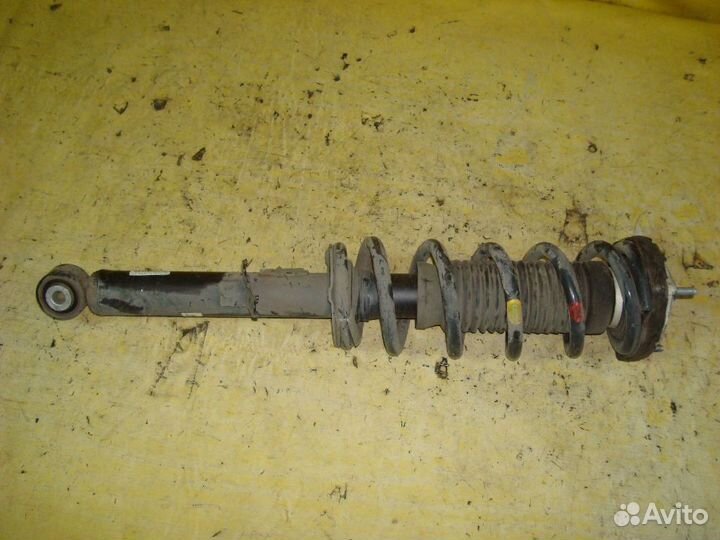 Стойка Nissan Fuga hybrid HY51 (Переднее Левое)