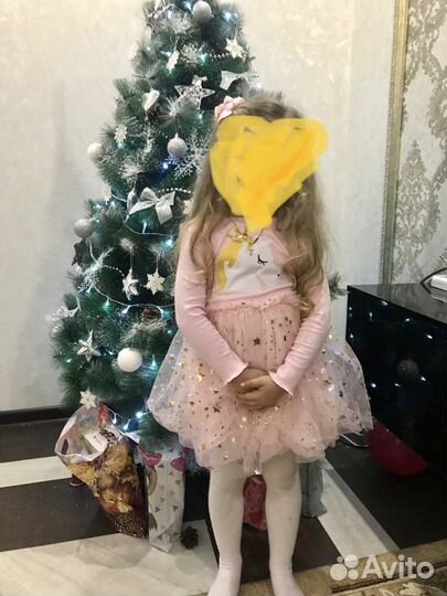 Платье на девочку 104 110