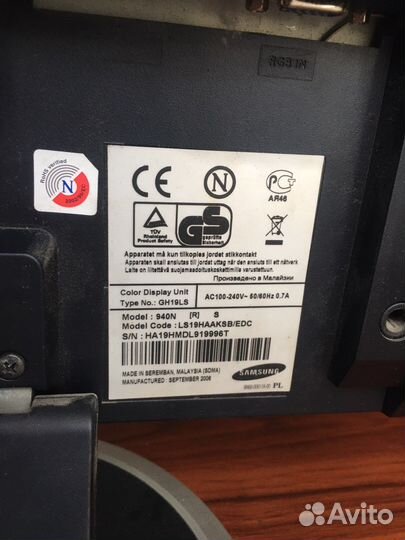 Монитор Samsung