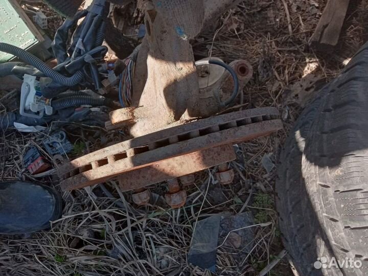 Диск тормозной передний Nissan Tiida 1