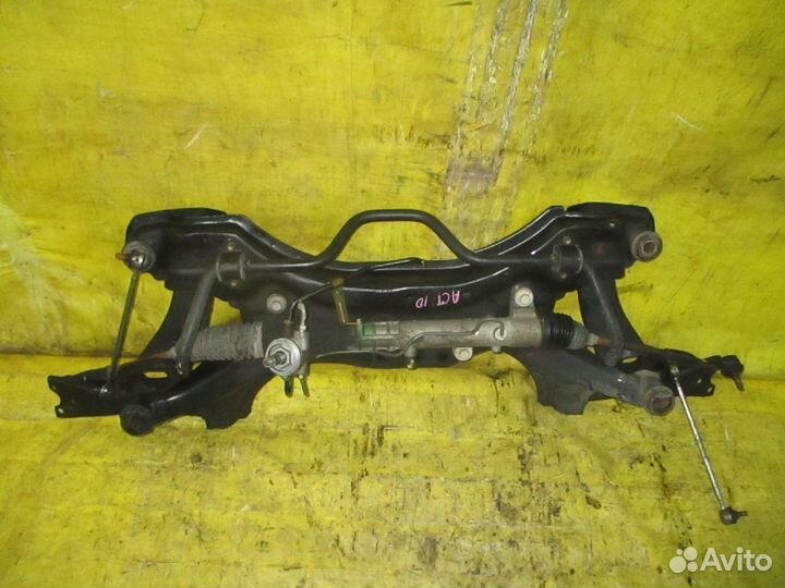 Рулевая рейка 44200-32300 на Toyota Opa ACT10 1AZ