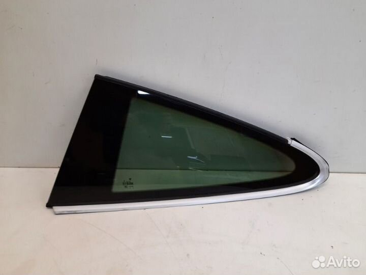 Стекло в крыло заднее левое Porsche 911 991