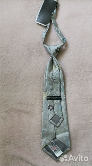 Новый детский (7-10) галстук Marks&Spenser