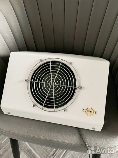 Пылесос маникюрный