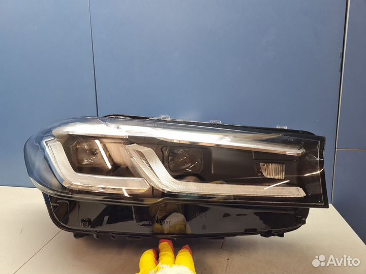 Фара правая BMW 5 G30 F90 2016