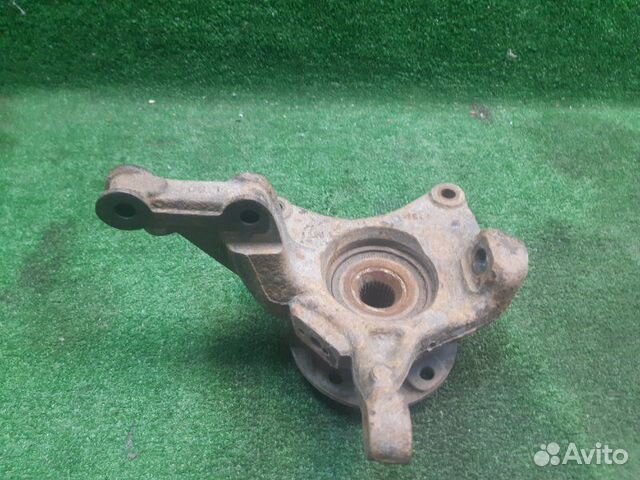 Кулак поворотный левый Renault Duster F4RA400 2013