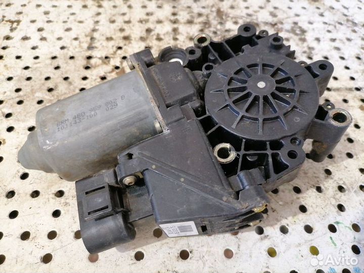 Мотор стеклоподъемника Audi A6C5