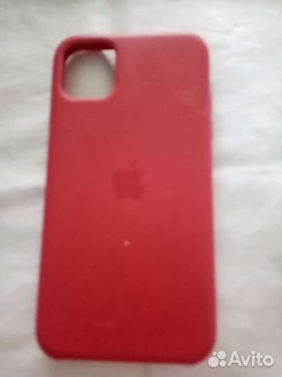 Чехлы на Айфон 11