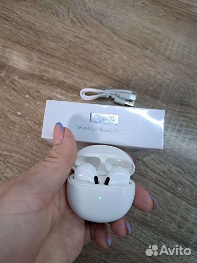 Беспроводные наушники для Айфона и андроида