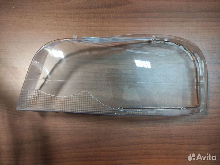 Стекла фар правое левое Volvo XC90 Вольво хс90