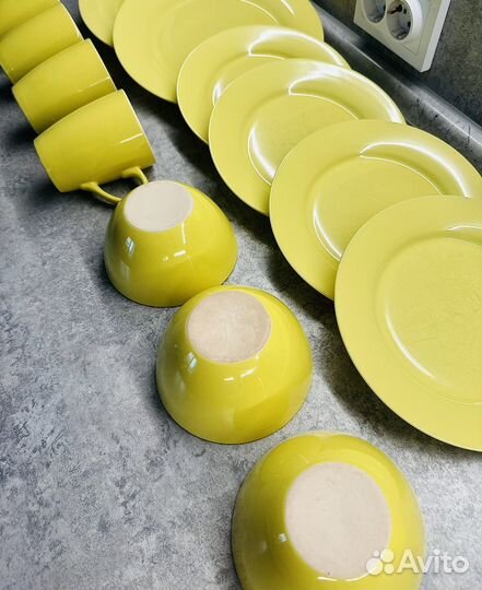 Набор столовой посуды 15 предметов тарелки кружки